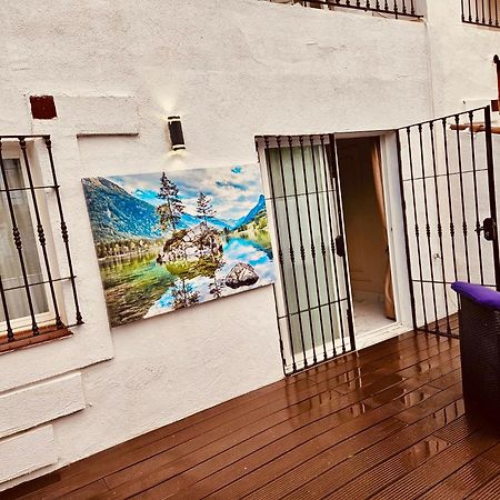 Serenity Luxury , Puerto Banus 马尔韦利亚 外观 照片