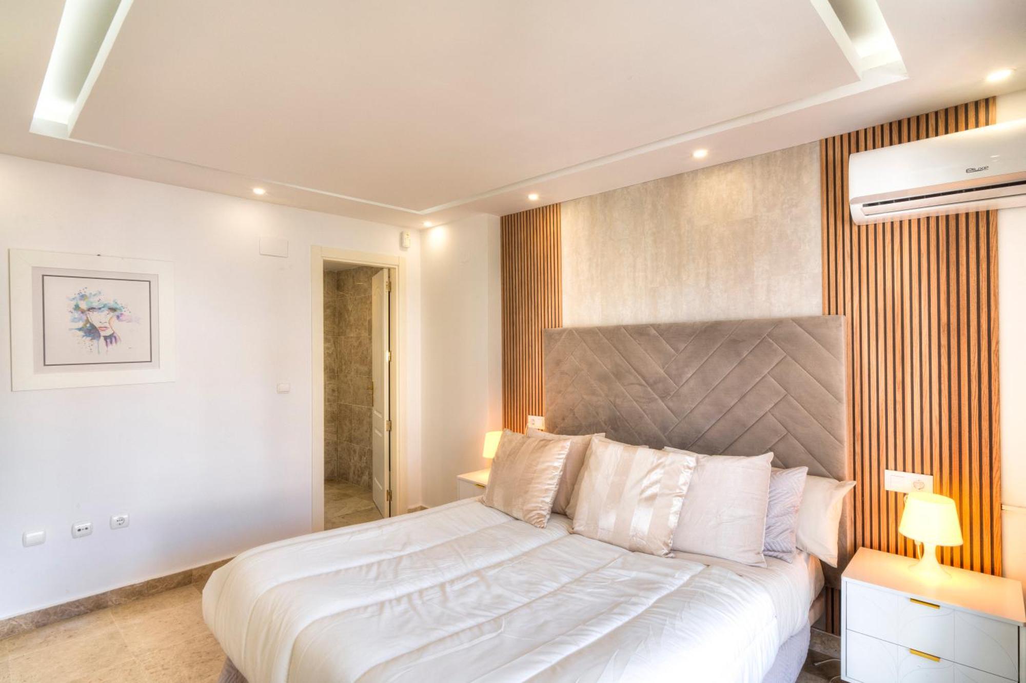 Serenity Luxury , Puerto Banus 马尔韦利亚 外观 照片