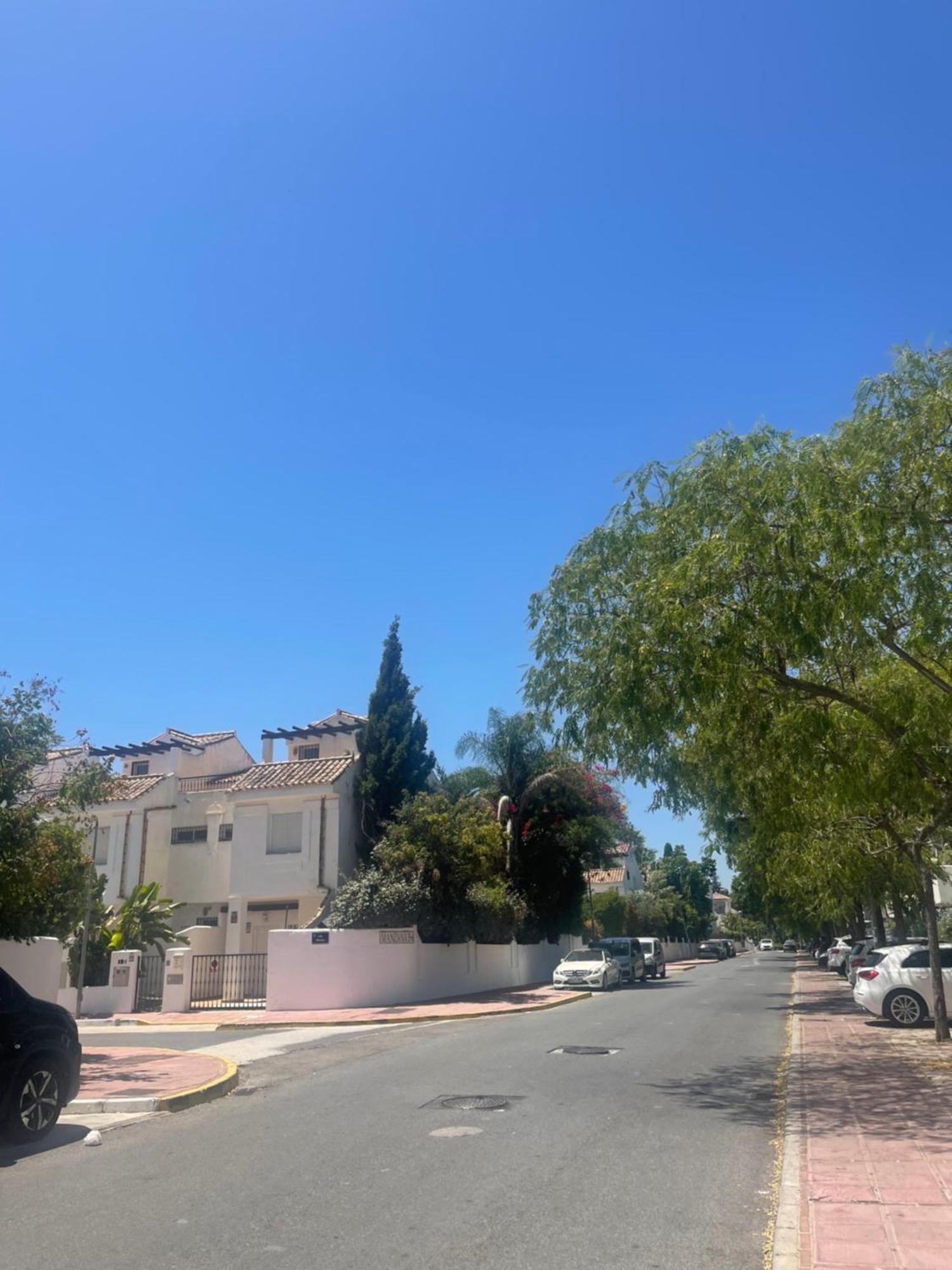 Serenity Luxury , Puerto Banus 马尔韦利亚 外观 照片