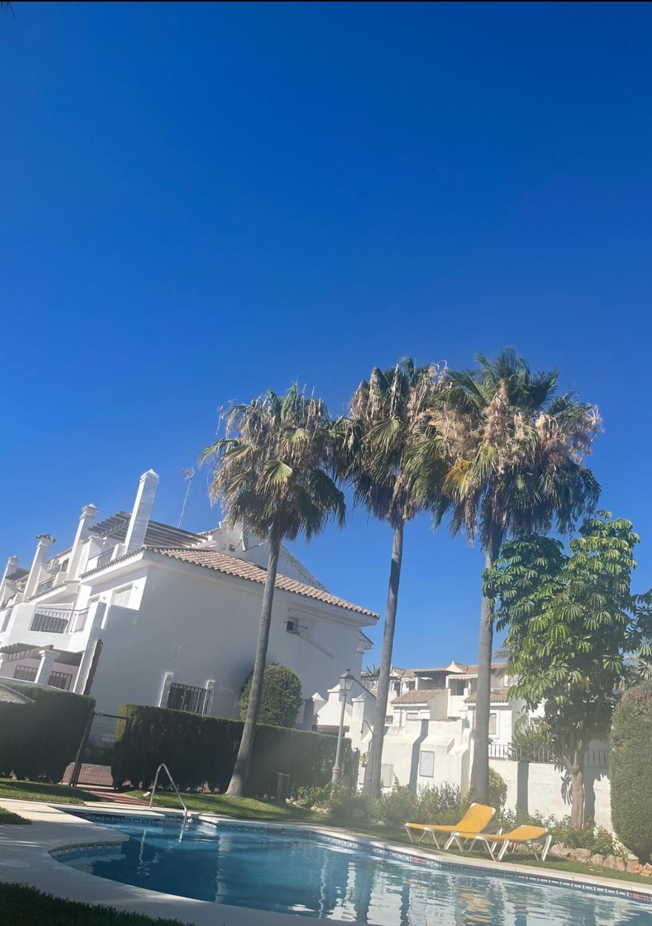 Serenity Luxury , Puerto Banus 马尔韦利亚 外观 照片